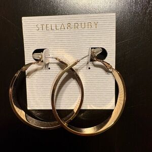 Stella & Ruby Gold Hoop Earrings